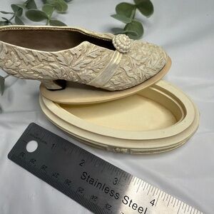 JUST THE RIGHT STYLE BY RAINE  "I DO" Trinket BOX Shoe Wedding